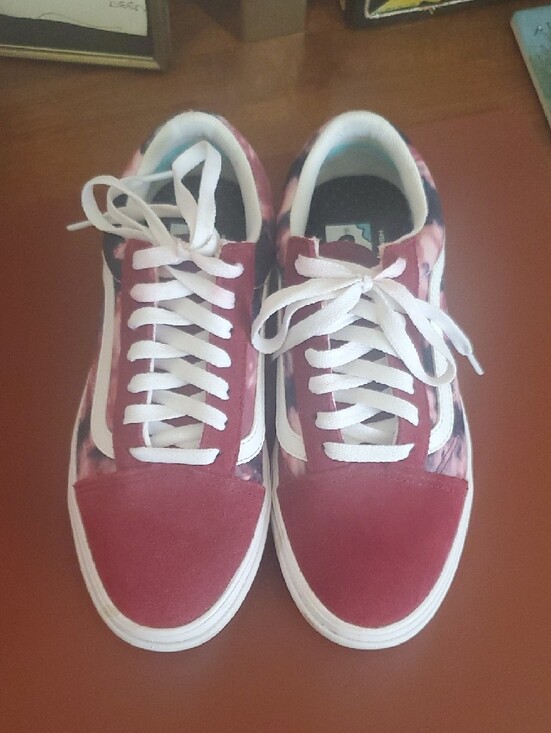 Vans Shoes - Vans ComfyCush Old Skool Burgundy/White Sneakers